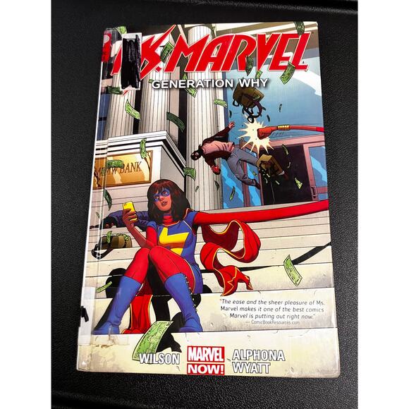 Ms. Marvel Graphic Novels Paperback Marvel Now! Book Lot Ex Library - Picture 5 of 9